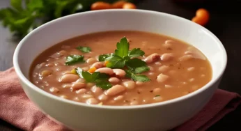 Sopa de Feijão: Sabor Caseiro em Cada Colherada